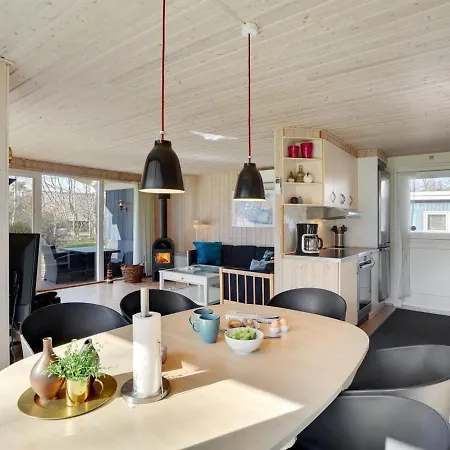 Gardis - 100m From The Sea In Djursland And Mols By Interhome Holiday home *